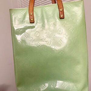 Louis Vuitton Monogram Vernis Reade MM Tote